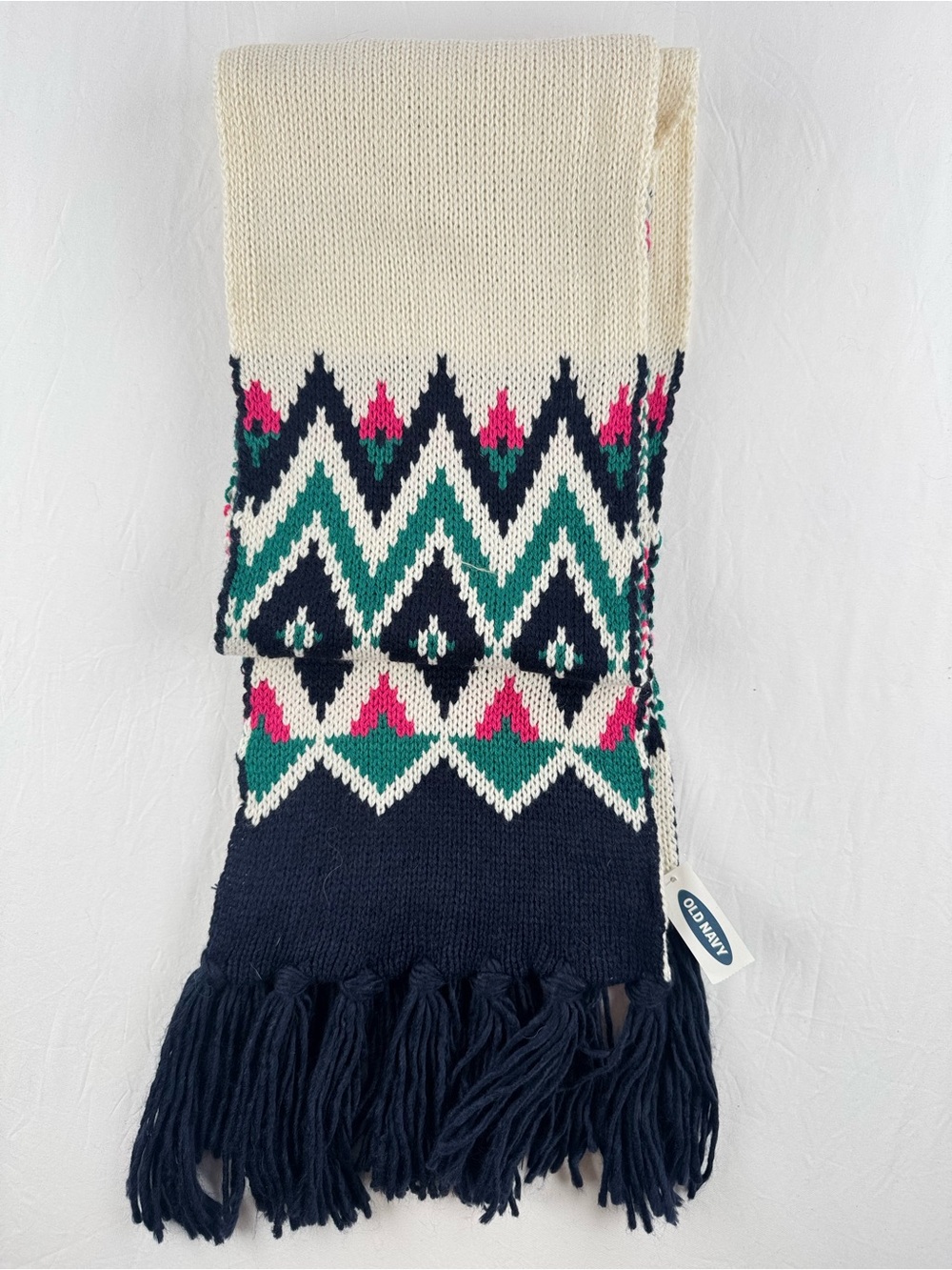Old Navy Cream Geometric Knit Fringe Scarf - Picture 4 of 5